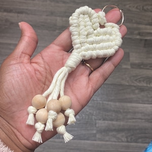Heart Keychain, Macrame Keychain, Fringe Keychain, Wooden Bead Keychain, Handmade Keychain, Key Accessories
