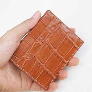 Portafoglio per carte di credito in pelle di Alligatore marrone miele. Portafoglio in pelle minimalista. Porta carte di credito in vera pelle. Porta carte in pelle Premium