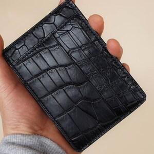 Handgefertigtes Alligator Kreditkartentäschchen. Premium Leder Kartenhalter. Schwarzes Alligator Leder Portemonnaie. Minimalistische Geldbörse aus Leder.