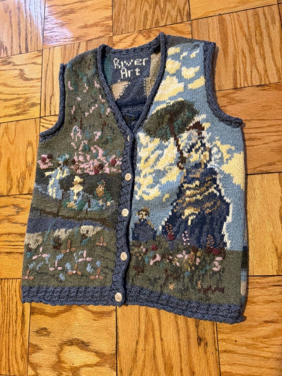 River Art Wool Vest Amazing Details