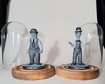 Laurel & Hardy w szklanych kopułach
