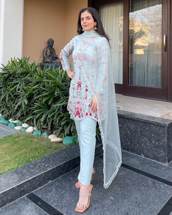 Ladies readymade salwar kameez sale