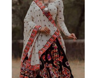 traditional garba dress for ladies