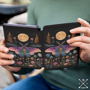 Moon moth dark case for Kindle Signature Paperwhite 10th 12th 11th generation 6 6.8 Colorsoft Kindle Case Scribe Oasis 3 gen 2024 2022