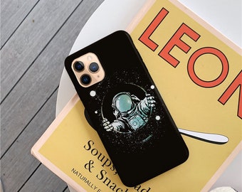 Astronaut Space IPhone 11 pro max IPhone xs x max case IPhone xr phone case cell phone case Iphone 11 case IPhone 8 plus case xr case c056