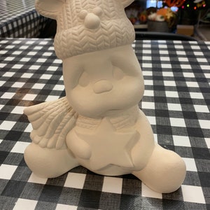 Bisque de bonhomme de neige prête à peindre