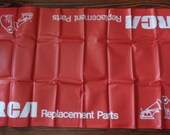 Vintage RCA Victor Work Bench Mat Nipper NOS