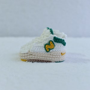 Baby Booties, Style Baby Sneakers - Crochet Baby Shoes - Crochet Booties - Baby Shower Gift