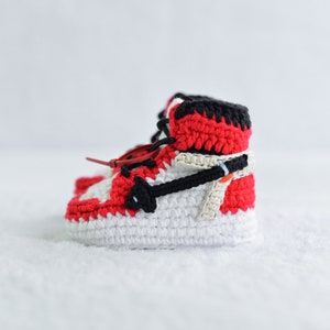 Crochet Baby Sneakers - Crochet Baby Shoes - Crochet Booties - Baby Shower Gift