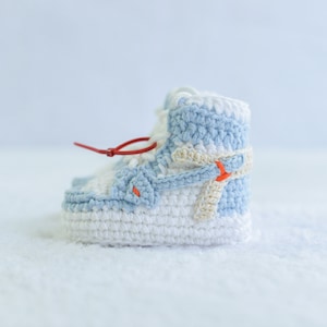 Crochet Baby Sneakers - Crochet Baby Shoes - Crochet Booties - Baby Shower Gift