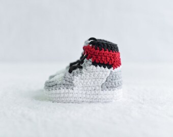 Crochet Baby Sneakers Smooke Gray - Crochet Baby Shoes - Crochet Booties - Baby Shower Gift