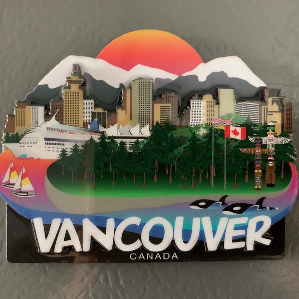 Souvenir wood magnet Vancouver Canada