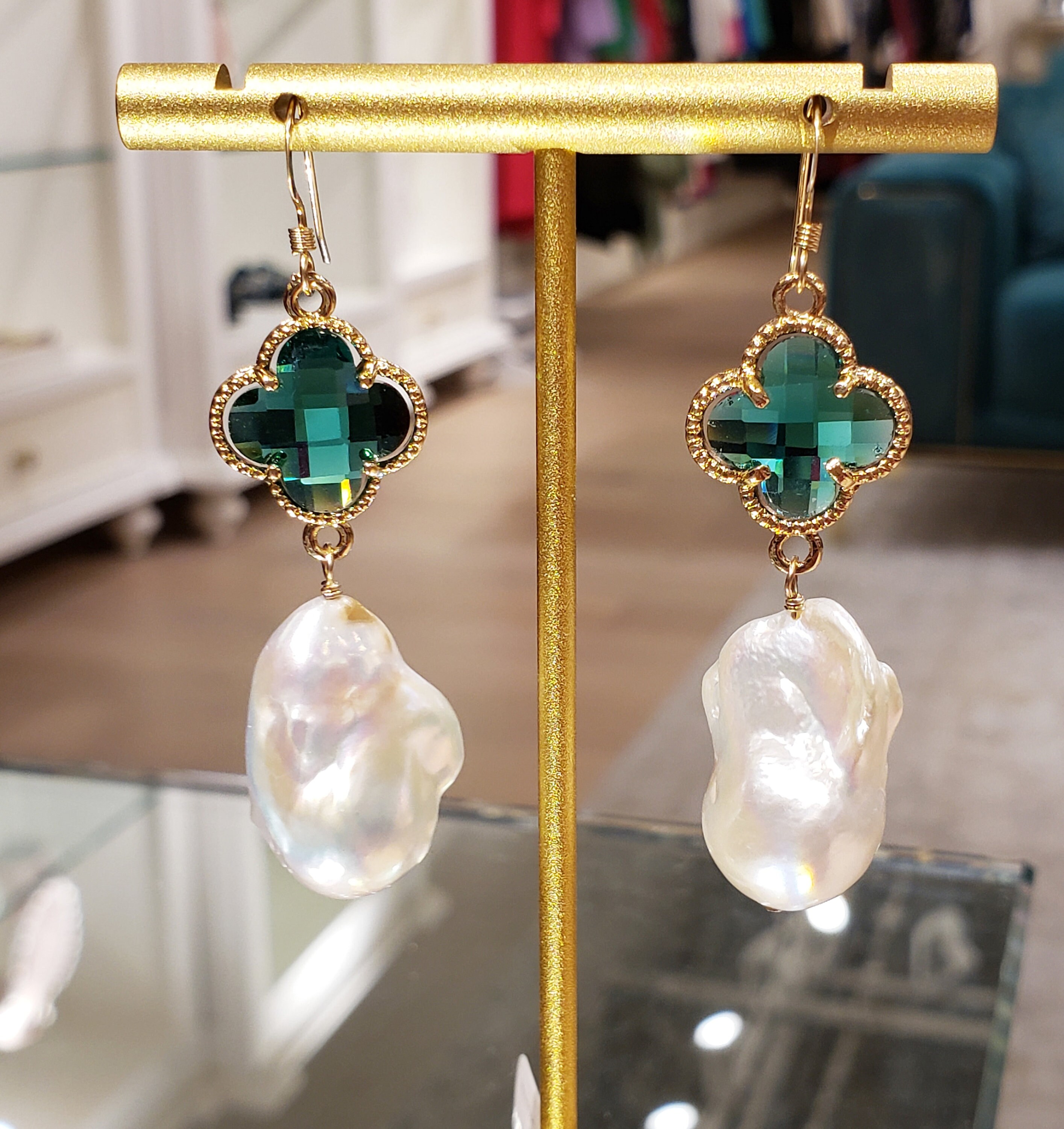 アクセサリー MOCHI Tamagotchi Mejirushi Landmark Accessory 2 ❣️ Available now on