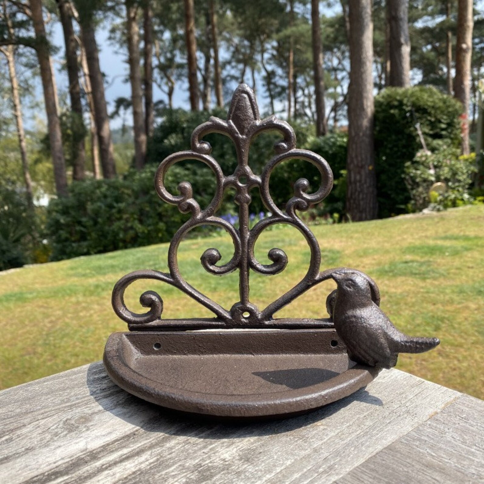 Cast Iron Wall Mounted Bird Feeder 10cm x 19cm x 19cm Etsy