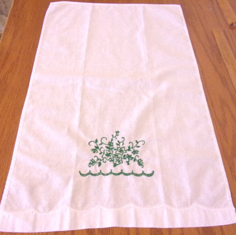 Vintage Hand Embroidered Tea Towels Cotton Tea Towels/hand Etsy
