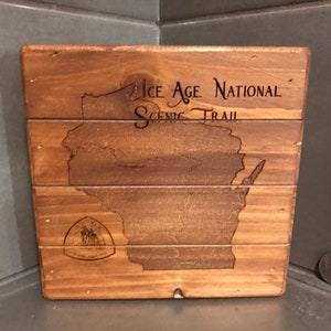Wisconsin Ice Age Tara Schild: Graviertes Holz Wandergeschenk