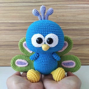 Modèle de crochet de paon, modèle de crochet de paon, amigurumi de paon, amigurumi de paon, peluche de paon, jouet de paon, décoration de paon, Pavo image 1