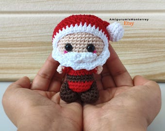 Santa Claus Crochet Pattern PDF: Christmas Amigurumi Tutorial - English & Spanish Instructions