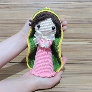 Virgen de Guadalupe a crochet, Muñeca Virgen María, Virgen de Guadalupe, Patrón Amigurumi Guadalupe, Patrón Nuestra Señora a crochet, Virgen a crochet