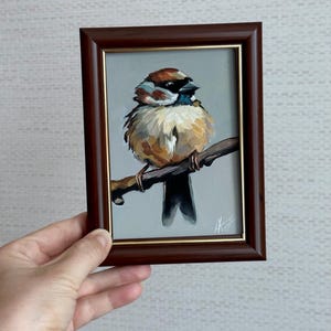 Peinture à l&#39;huile originale : portrait de moineau, oeuvre miniature encadrée (4 x 6 pouces)