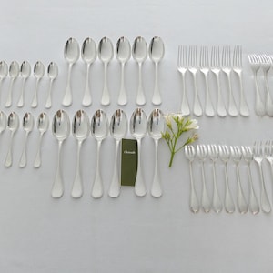 Christofle Perles Silver-plated cutlery set - 47 pieces