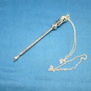 Grapes Yad torah Pointer