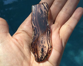 Pedra preciosa de cabochão de forma livre de ágata Montana transparente grande para designers de joias - pingente ou colar