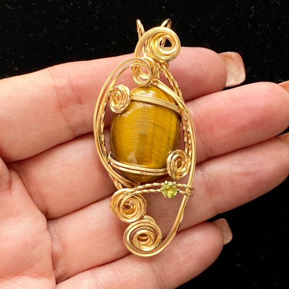 Faceted White Topaz Oval Pendant Uniquely Hand sculpted in yellow gold filled wire
