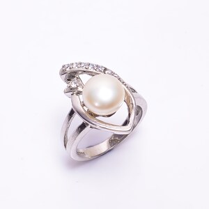 Perle 925Sterling Silber Ring, Echte Süßwasser Perle, Rhodium überzogen, anlaufgeschützt, zierlicher Juni Geburtsstein, Geschenk für sie