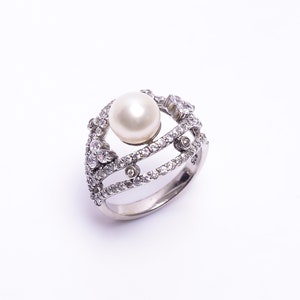 Süßwasserperle 925Sterling Silber Ring, echte Süßwasserperle, Rhodium überzogen, anlaufgeschützt, zierlicher Juni Geburtsstein, Geschenk für sie