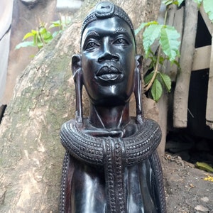 Original Solid Ironwood / Rose Wood Maasai &quot;Woman Bust&quot; Sculpture Kenya Africa Kamba Tribe Handcarved Table Shelf Floor Sculpture Art Object