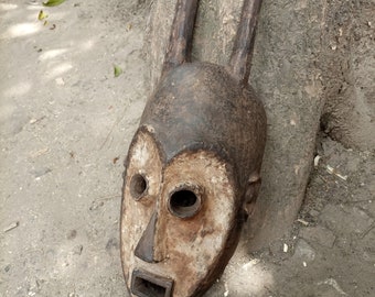 Máscara tribal Mituku original usada con cuernos, RDC, África, totalmente funcional, talla de madera, vintage, chamán del Congo, desgastada, para colgar en la pared, decoración para fiestas, USADA