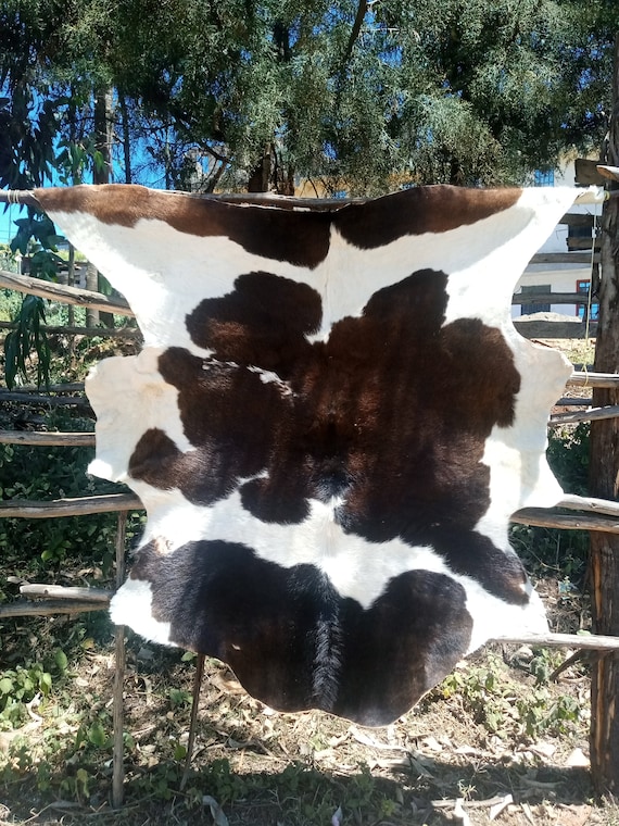 Natural Cowhide Rug Throw 1Piece Cleaned Treated Semi-Soft African Original Home Furniture U Pik Color White Black Brown Long Hair Big Size