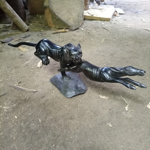 1PC Blackwood Cheetah Leopard Gazelle Kill Original Kamba Table Shelf Floor Art Kenya Africa Sculpture Cat Statue Original Ironwood Animals