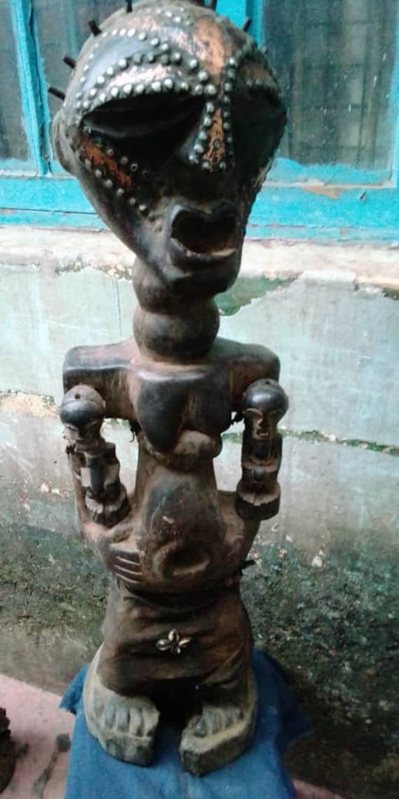 アフリカプリミティブアンチック STATUETTE-FETICHE African art of