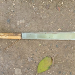 Original Maasai Double Edge Machete Hunting Desert Knife High Carbon Steel Blade Jungle Bush Use Panga Goat Skin Sheath Wood Handle Africa