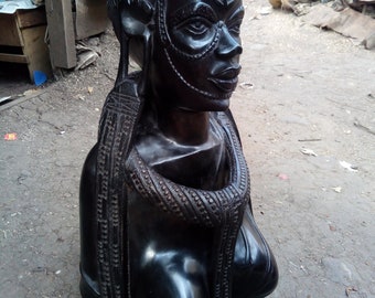 Original Solid Ironwood / Rose Wood Maasai Woman Bust Sculpture Kenya Africa Kamba Tribe Hand-Carved Table Shelf Floor Sculpture Art Object