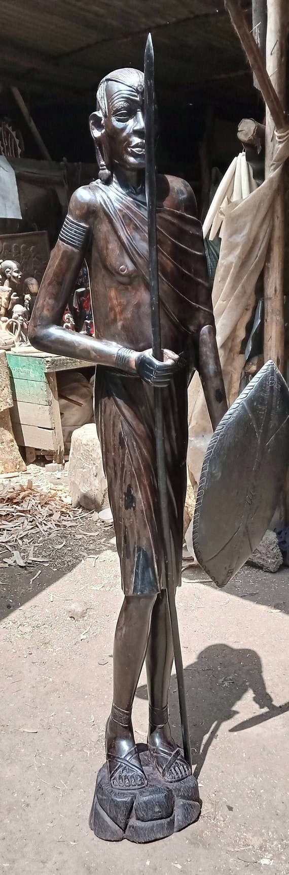 アイアンウッド マサイ族 戦士像 槍 盾 カンバ族 ケニア アフリカ