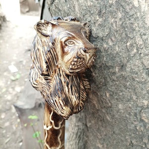 28-67IN Original Classic Africa Walking Hiking Stick Cane LION CAT ANIMAL Kenya Africa 1PC Natural U Pik Hardwood Art Unisex Mobility Safari