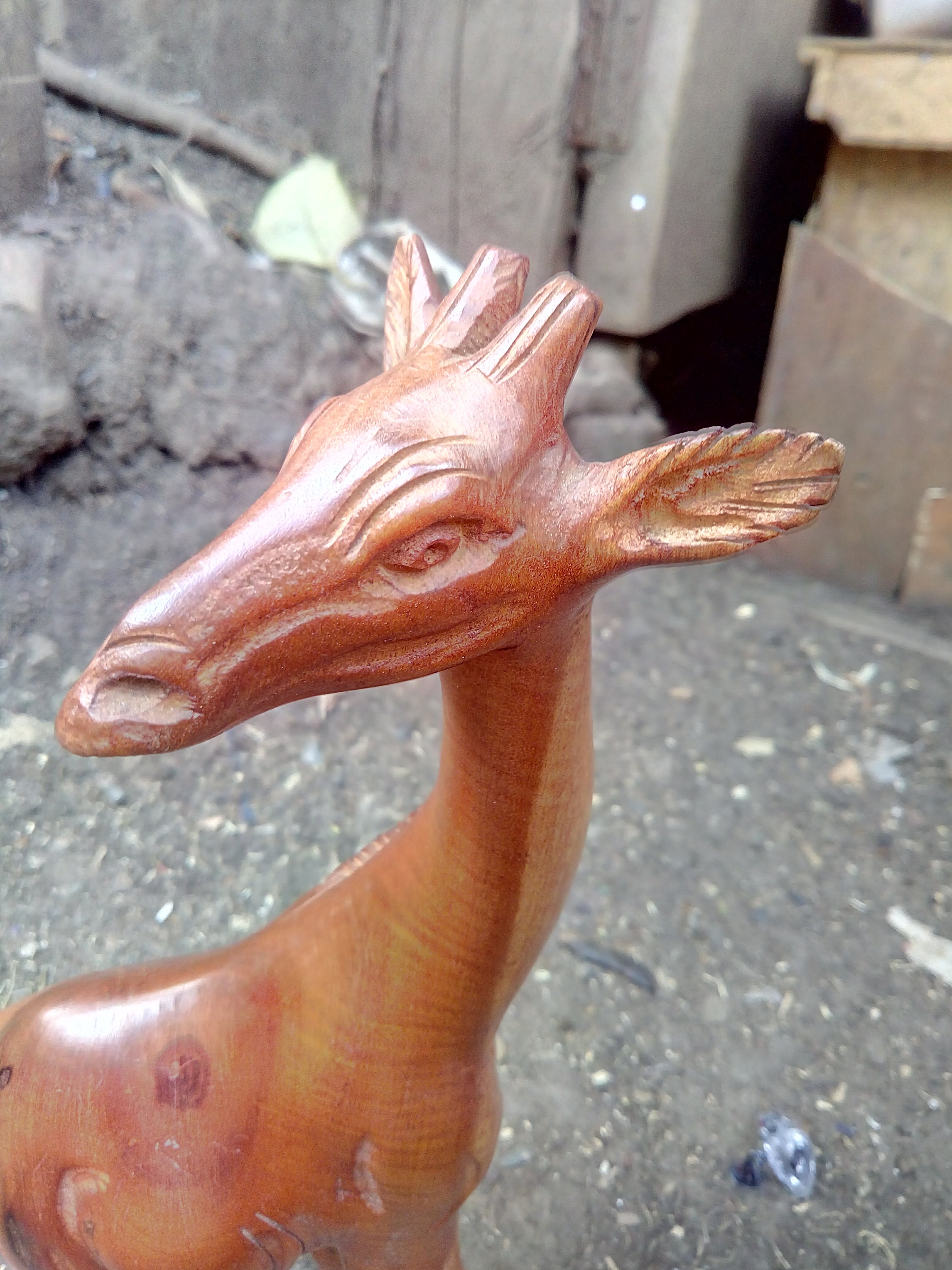Original 1-piece Solid Rosewood or Blackwood Kenyan Giraffe