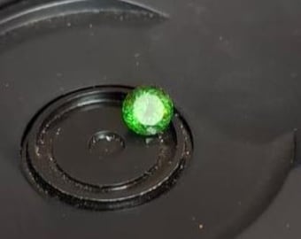 1.10ct Natural Tsavorite Green Garnet Gemstone Round Cut