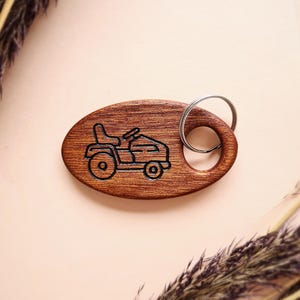 Wooden lawn tractor keychain. Riding lawn mowers keyring. Gardener gifts.