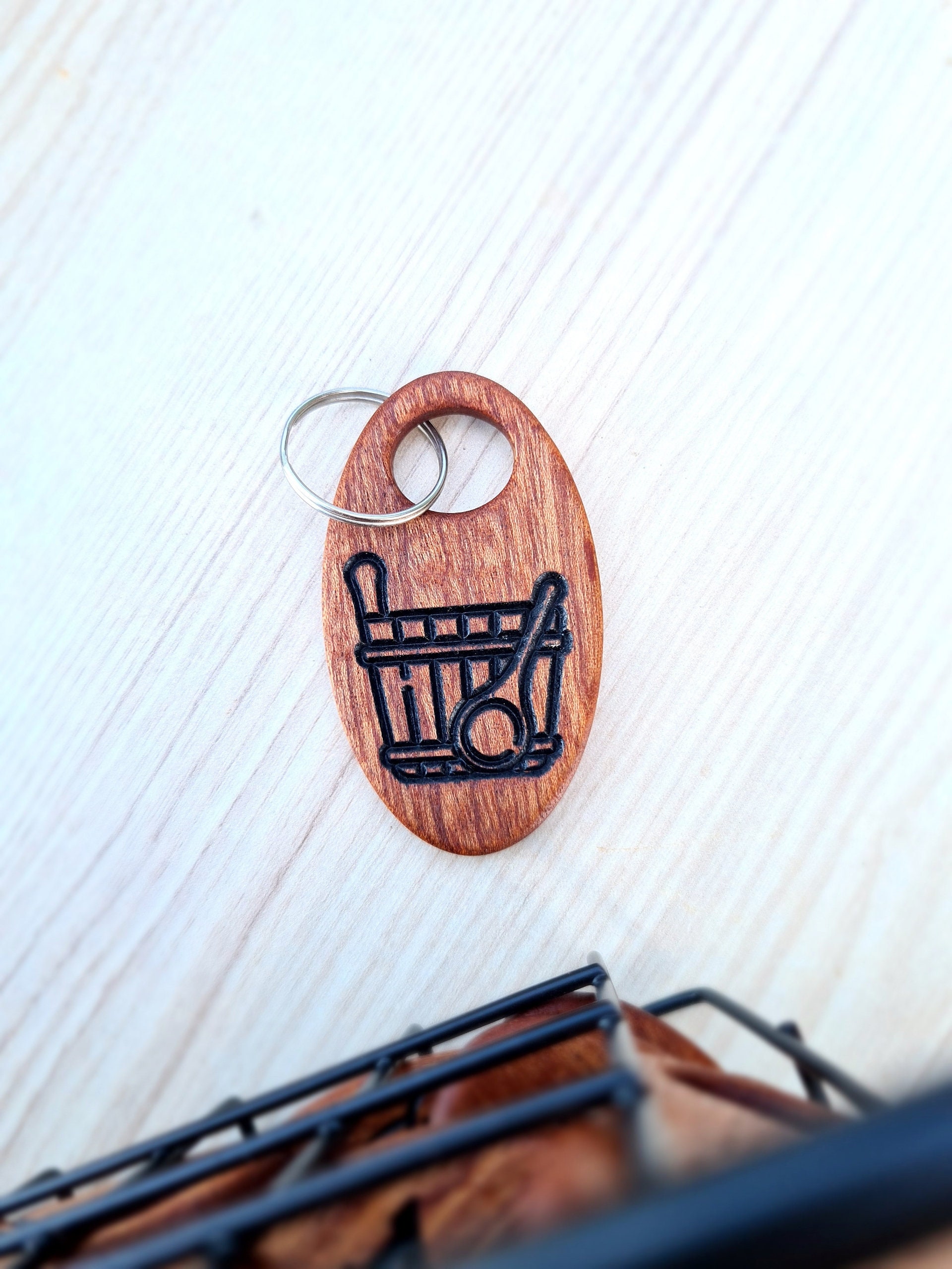Body Spa Keychains Handmade Sauna Keychain,finnish Sauna Keyring, Wooden Keychain,sauna ...