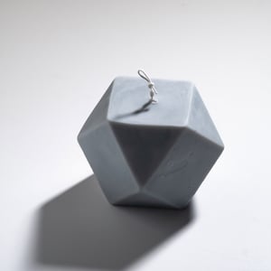 Polyhedron Candle, Soy & Beeswax Candle, Shaped Candle, Unscented Candle, Unique Candle, Gift, Homedecor, Minimalist, Geometry Gray