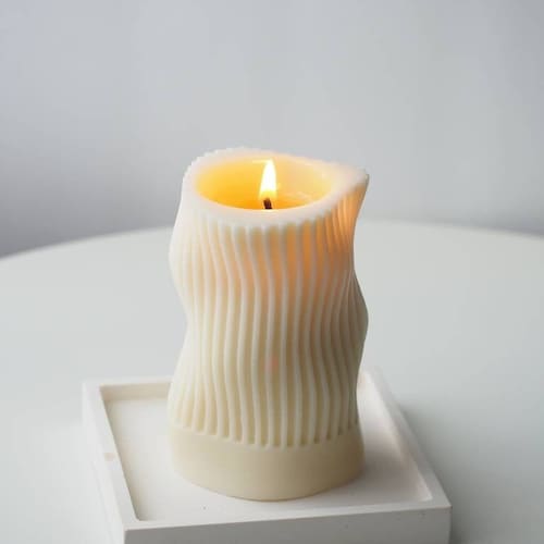 Wavy Sculptured Candle, Ribbed Pillar Candle, Shaped Candle, Beeswax Soy, Custome Scent candle, Handmade Gift, Art Home Decor, minimalist