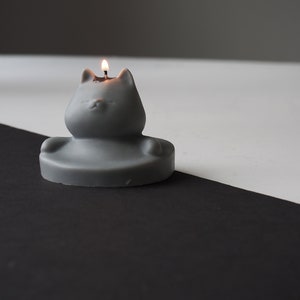 Zazen Cat Candle, Animal Candle, Meditation Candle, Soywax, beeswax, Scented Candle, Handmade Gift idea, Valentine's Day Gift image 4