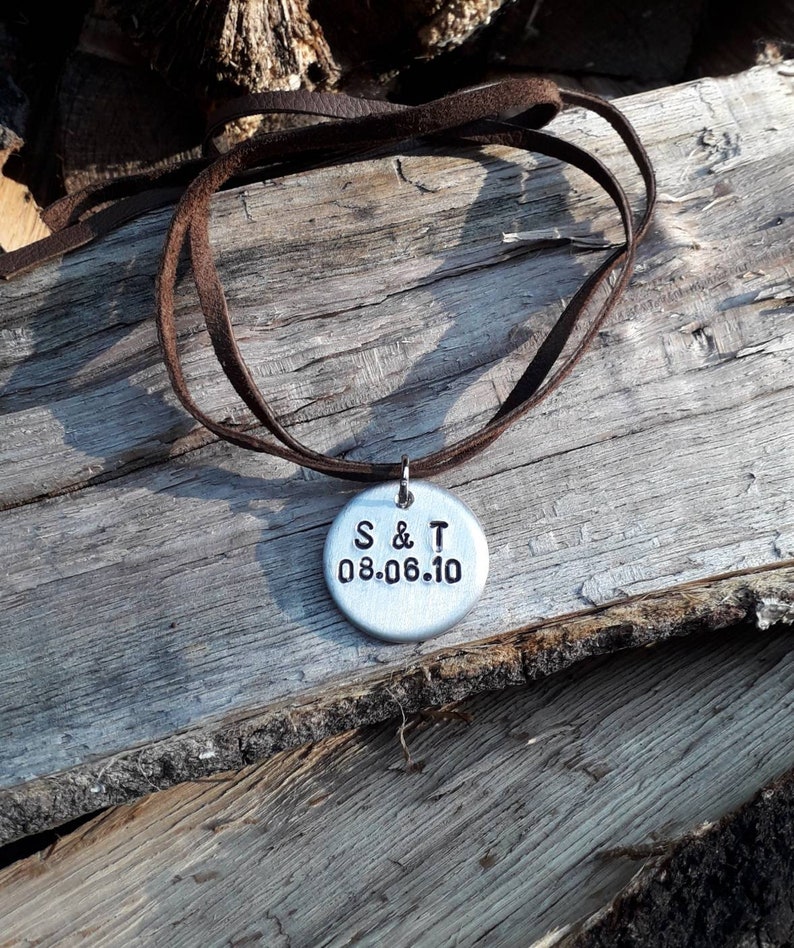 Date Symbol Name My Love Mummy Girlfriend Personalized gift Wife Anniversary Leather Choker Necklace Coin pendant I love you more Couples