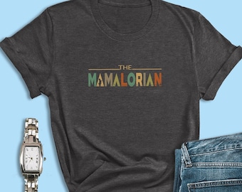 Chemises Star Wars, The Mamalorian, The Mandalorian Shirt, Chemises Disney Galaxy's Edge, Cadeau Star Wars, Chemises de famille Disney, Cadeaux pour maman