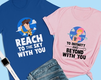Maglietta per coppie di Toy Story Land, Raggiungi il cielo con te, Woody abbinato a Bo Peep, Maglietta per la luna di miele a Disneyland, Magliette per il fidanzamento Disney Pixar