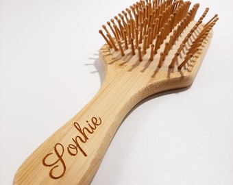 Brosse à cheveux en bambou personnalisable